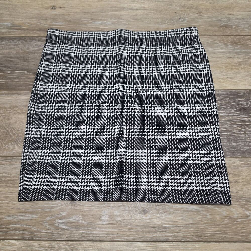 FB Sister Grey Micro Houndstooth Plaid Mini Skirt Women's Medium Academia Office
